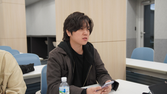 최진영 수박(SOOBAK) 대표가 이노베이션아카데미를 운영 중인 서울 강남구 개포디지털혁신파크 새롬관에서 디지털타임스와 인터뷰하고 있다. 이노베이션아카데미 제공